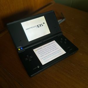 Nintendo DSi